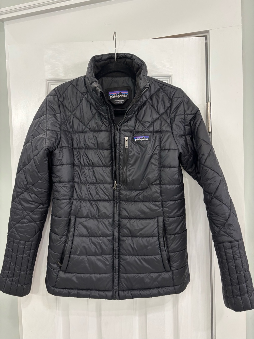 Patagonia Black Quilted Puffer Jacket